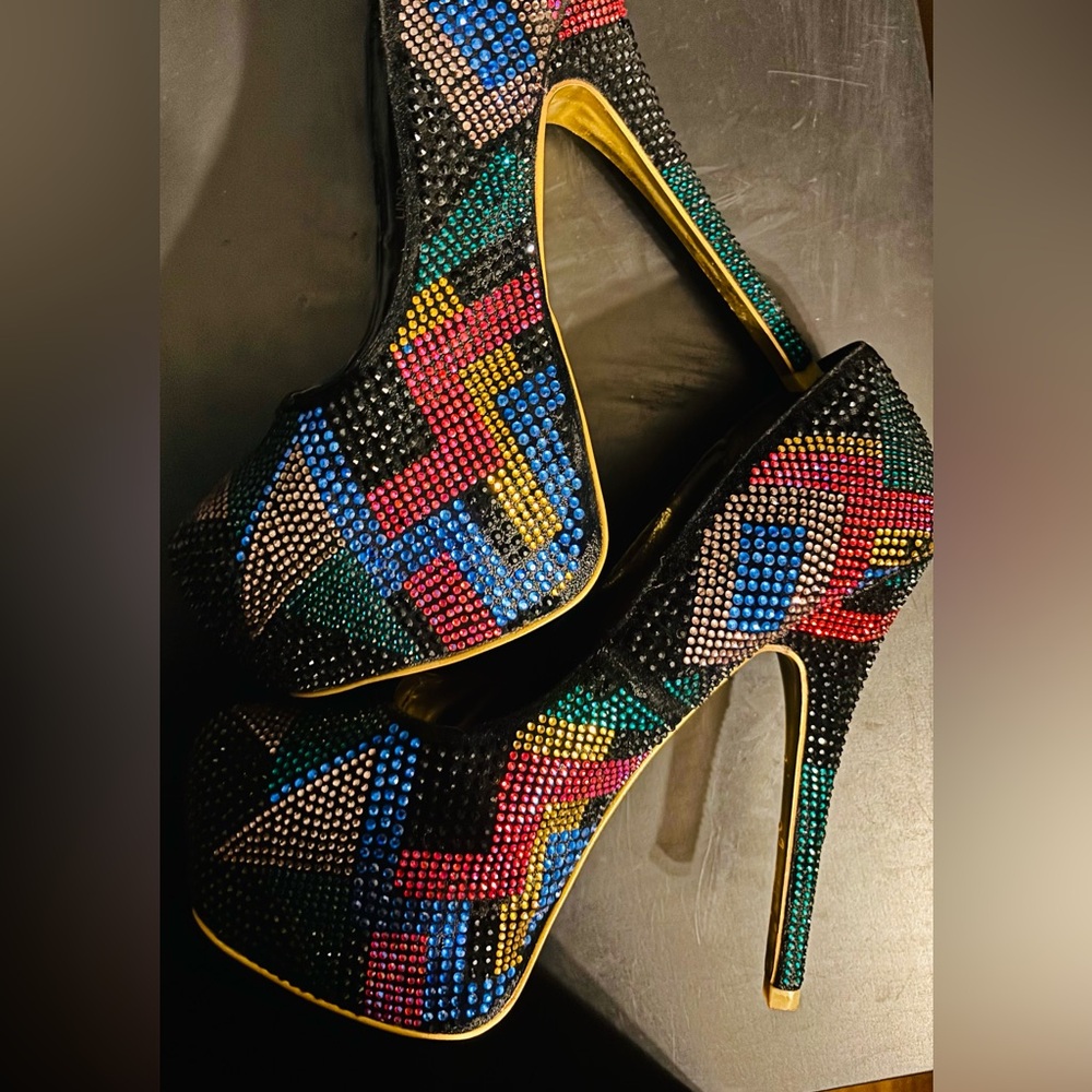 Mascotte, Multicolored Blinged, Platform Pumps